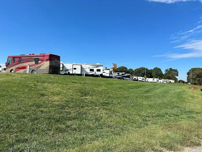 321 RV Campground Picture 7