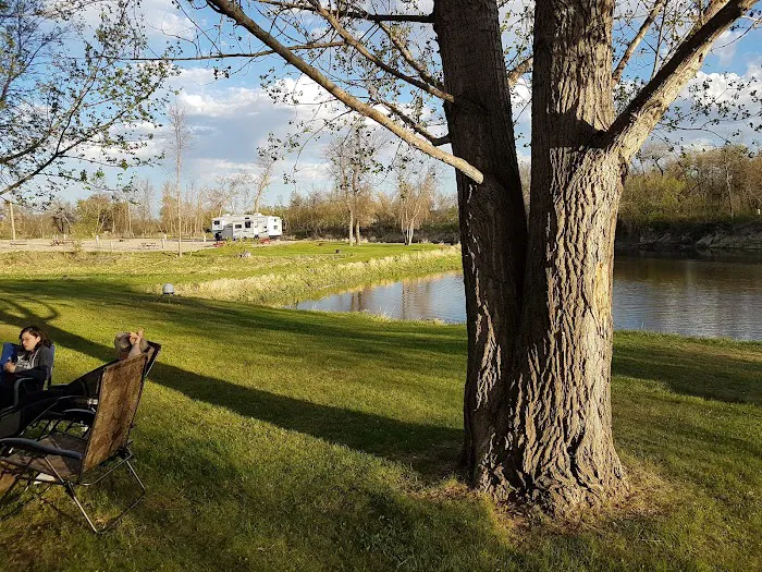 Roughrider RV Resort Picture 7