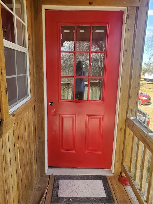 Papa & Maga’s Calhoun's Riverside RV Retreat Picture 1