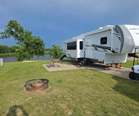 Off Shore Resort & Campground