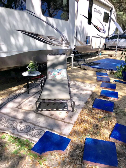 Artesian Rv Park and Campground Picture 3