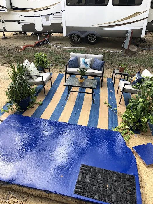 Artesian Rv Park and Campground Picture 8