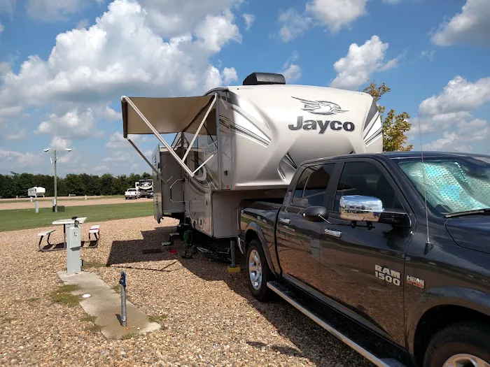 Sunrise RV Park Picture 7