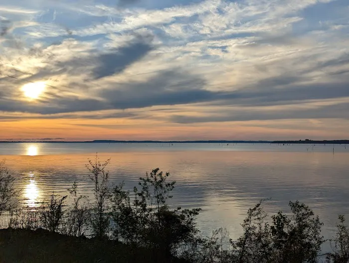 Saratoga Park Picture 6