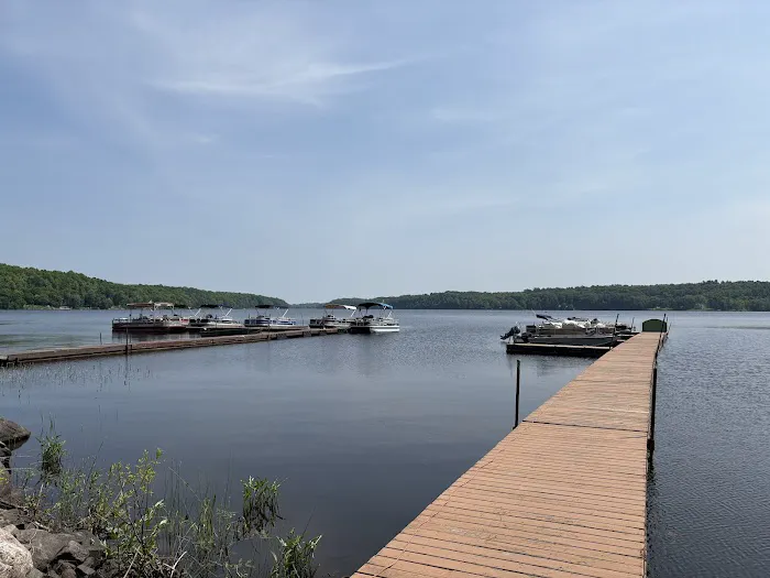 Back Bay Campground & Cottages Picture 7