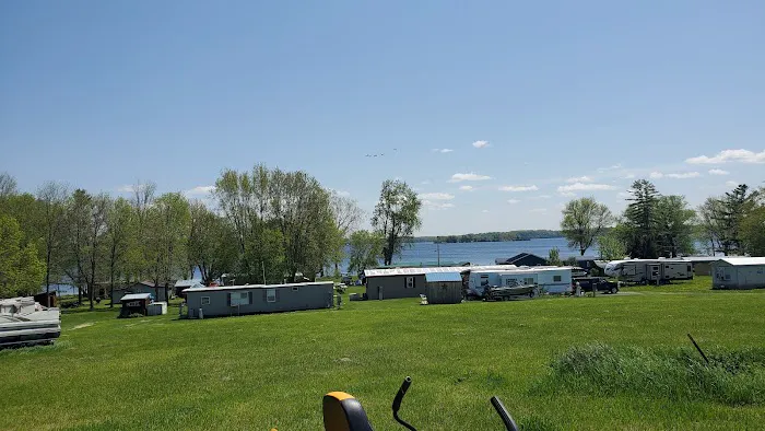 The Lake Club at Black Lake Picture 7