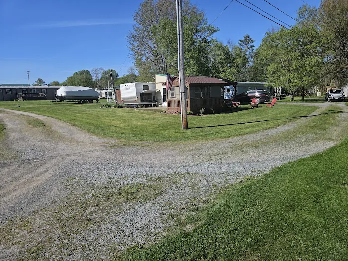 The Lake Club at Black Lake Picture 5