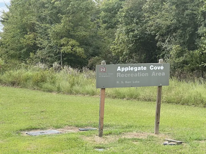 Applegate Cove Campground Picture 4