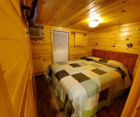 Sallisaw / Fort Smith West KOA Holiday