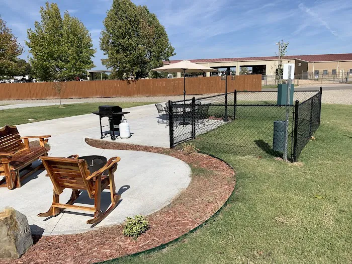 Sallisaw / Fort Smith West KOA Holiday Picture 5