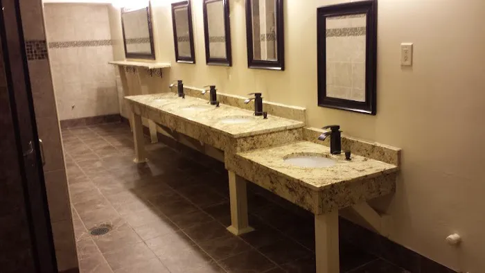 Sallisaw / Fort Smith West KOA Holiday Picture 9