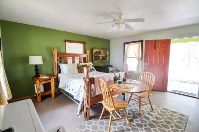 Cowboys and Angels, RV Campsites, Cabins & Events Picture 8