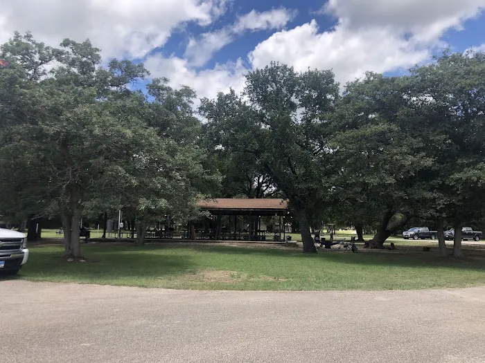 Turkey Roost Campground, Cedar Ridge Park. Picture 4