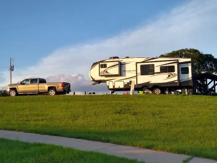 Cedar Ridge Picture 6