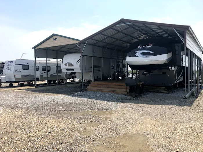 Bobby Lynn's Marina Inc & RV Park Picture 7