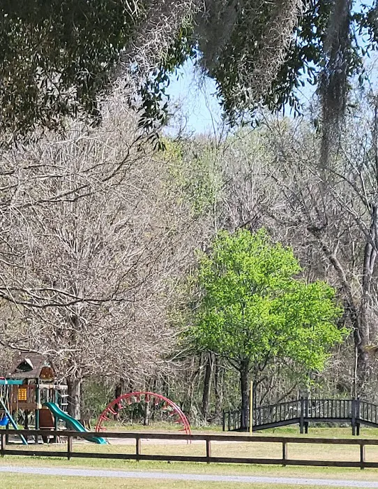 Hideaway Ponds Resort Picture 7