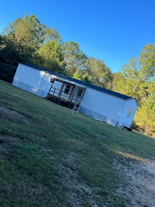 Thomas Drive Mobile Home Park Picture 7