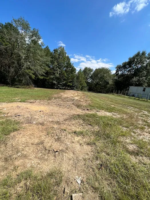 Thomas Drive Mobile Home Park Picture 5