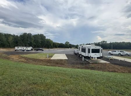 Lake Pointe RV Park