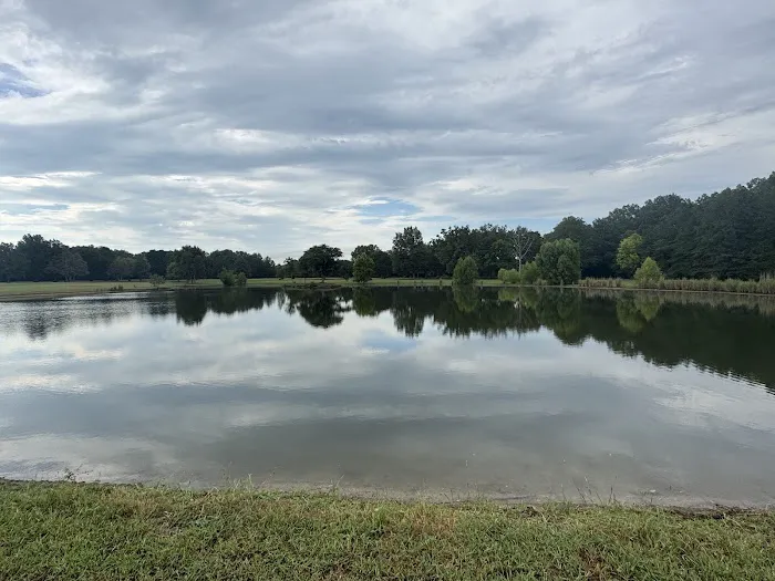 Lake Pointe RV Park Picture 6