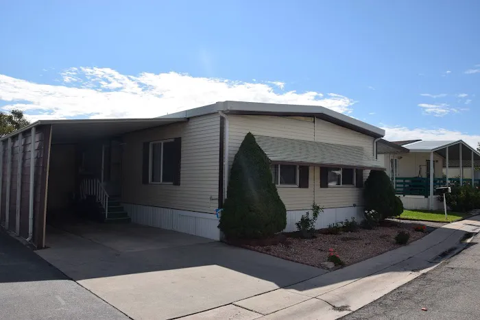 Redwood Village Manufactured Home Community Picture 7