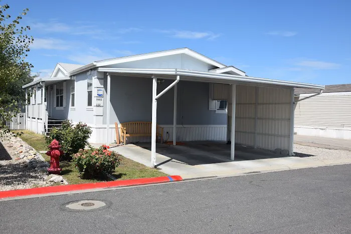 Riverside Manufactured Home Community Picture 10