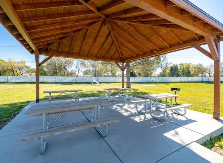 Meadowbrook Village Mobile Home Park