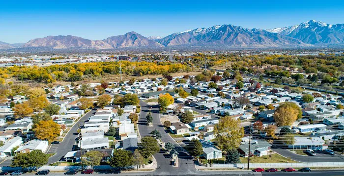 Meadowbrook Village Mobile Home Park Picture 10