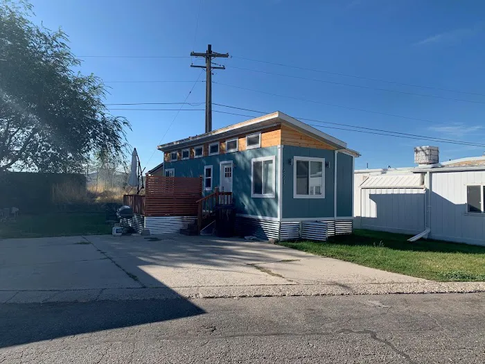 Town and Country Mobile Home Park Picture 2