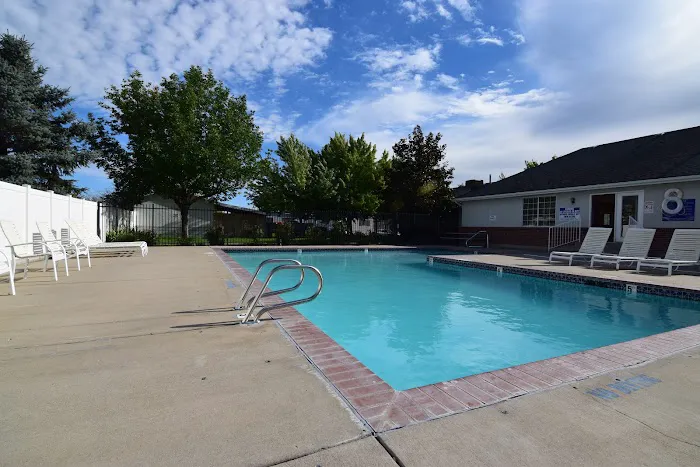 Windsor Estates Manufactured Home Community Picture 4