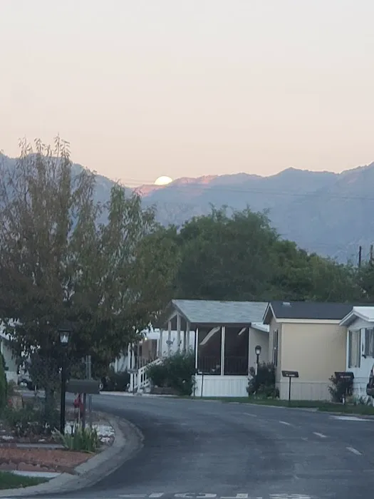 Majestic Meadows Mobile Home Park Picture 9