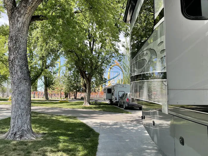 Lagoon RV Park & Campground Picture 6