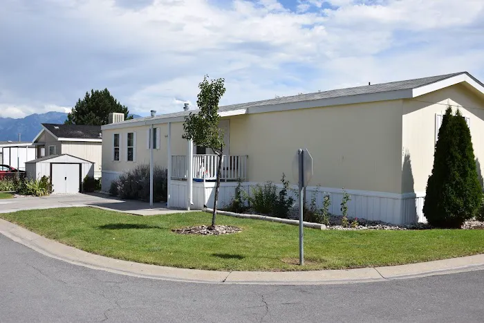 Villa West Manufactured Home Community Picture 1