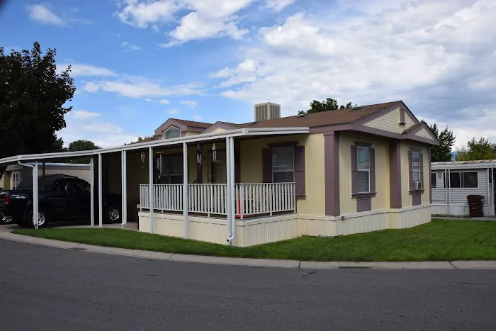 Villa West Manufactured Home Community Picture 9