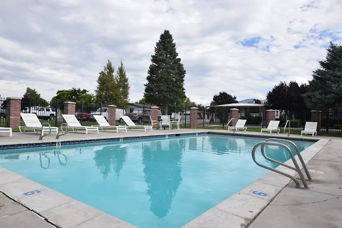 Crescentwood Village Manufactured Home Community Picture 7