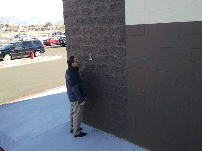 Cedarwood Mobile Home Park Picture 5