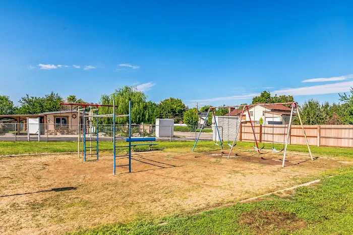 Coppercrest, Family Friendly Community Picture 2