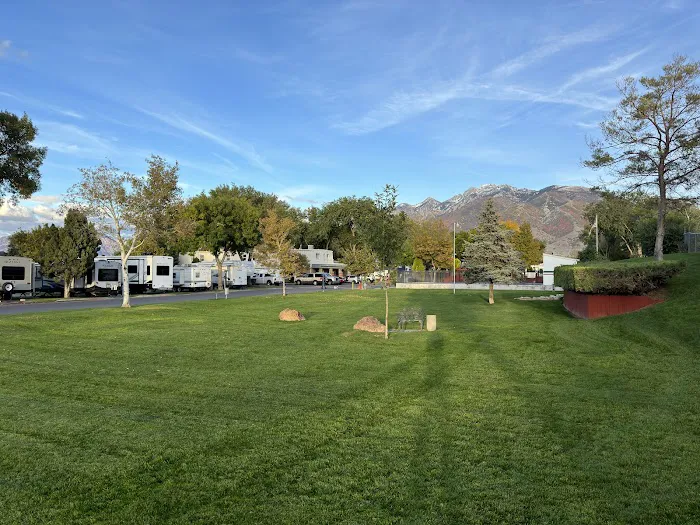 Mountain Shadows RV Park Picture 3