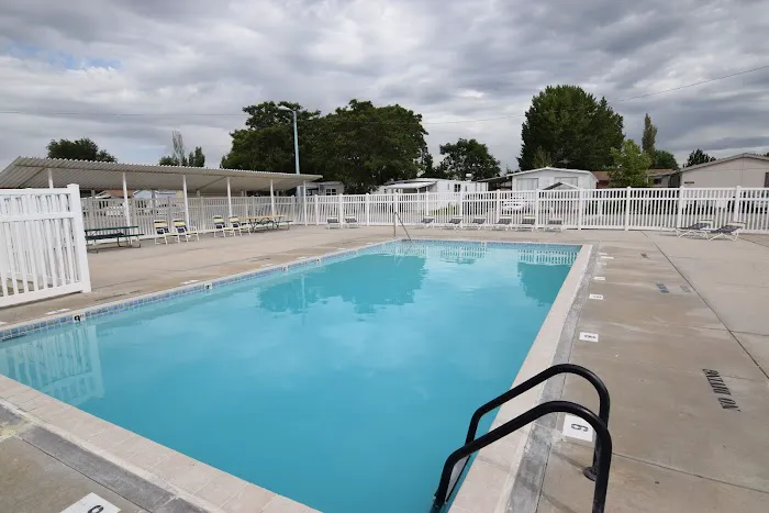 Sundown Manufactured Home Community Picture 2