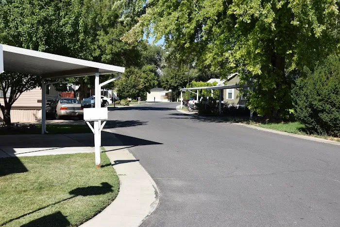 Riverdale Manufactured Home Community Picture 8