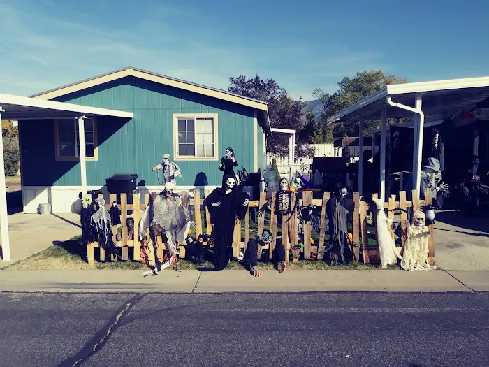 Riverside Village Picture 4