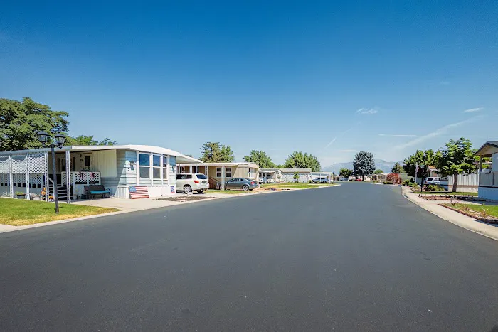 Monte Vista Mobile Home Park Picture 2