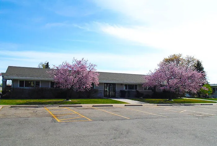 Midland Community Picture 3