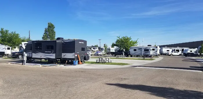 Century Mobile Home & RV Park Picture 7