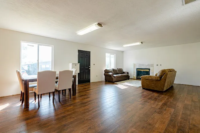 South Willow Community Picture 5