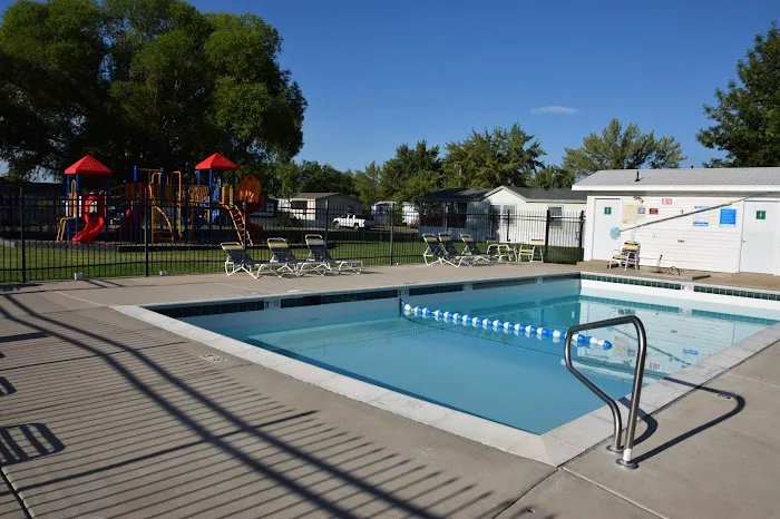 Evergreen Village Manufactured Home Community Picture 2