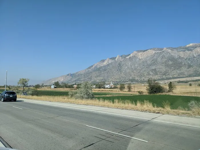 Hot Springs Mobile Home Park Picture 2