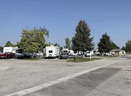 Traveland RV Park