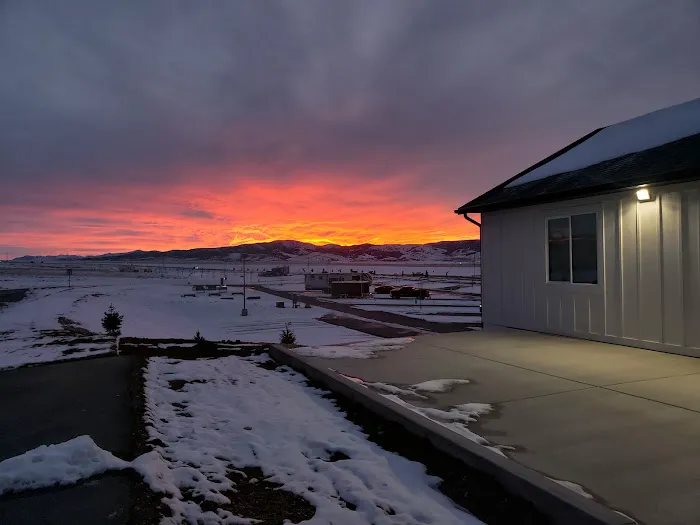 Rollin' Home RV Park Picture 4