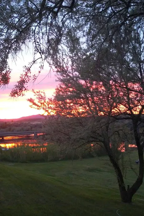 Riverside RV Picture 1